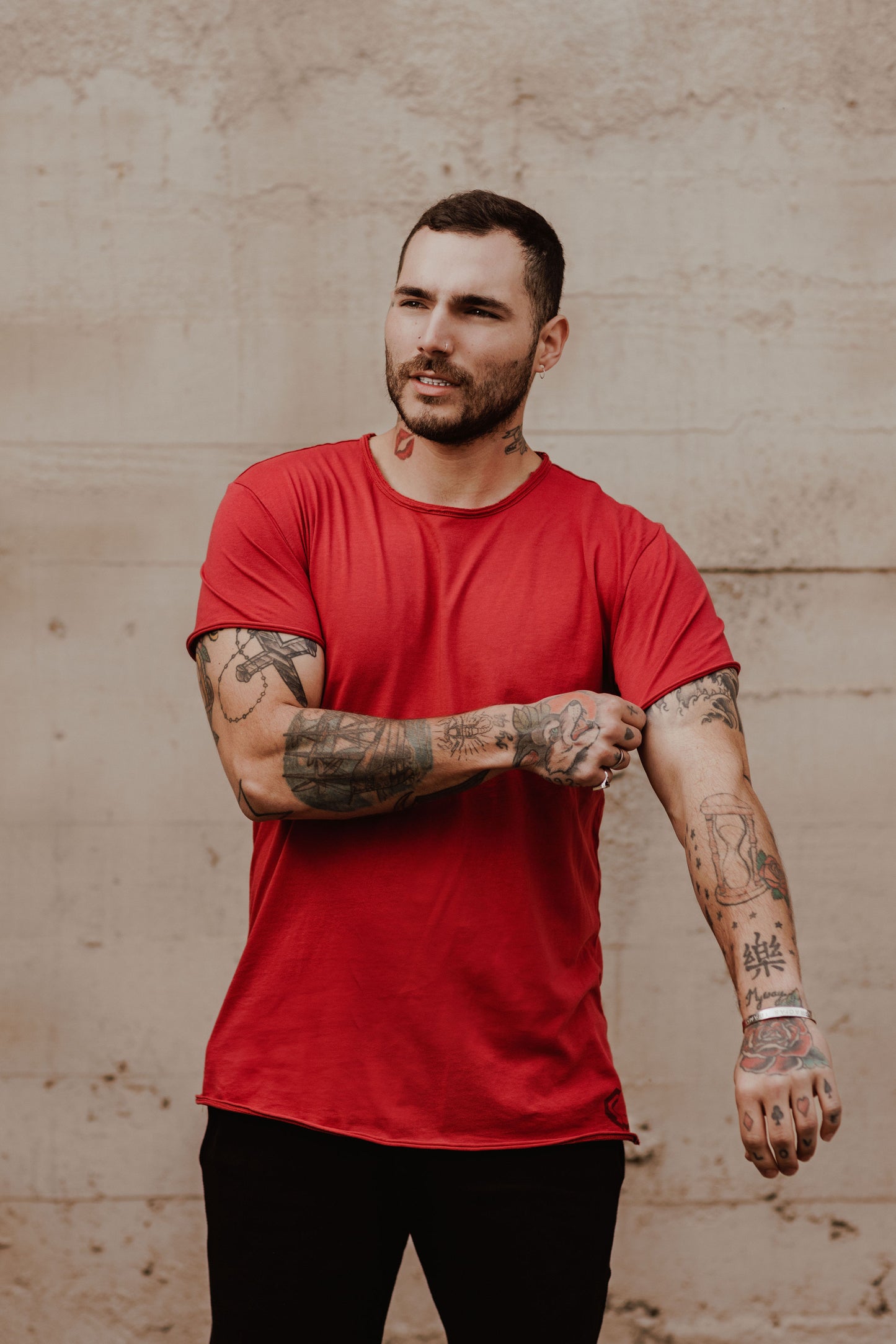 Polera Raw