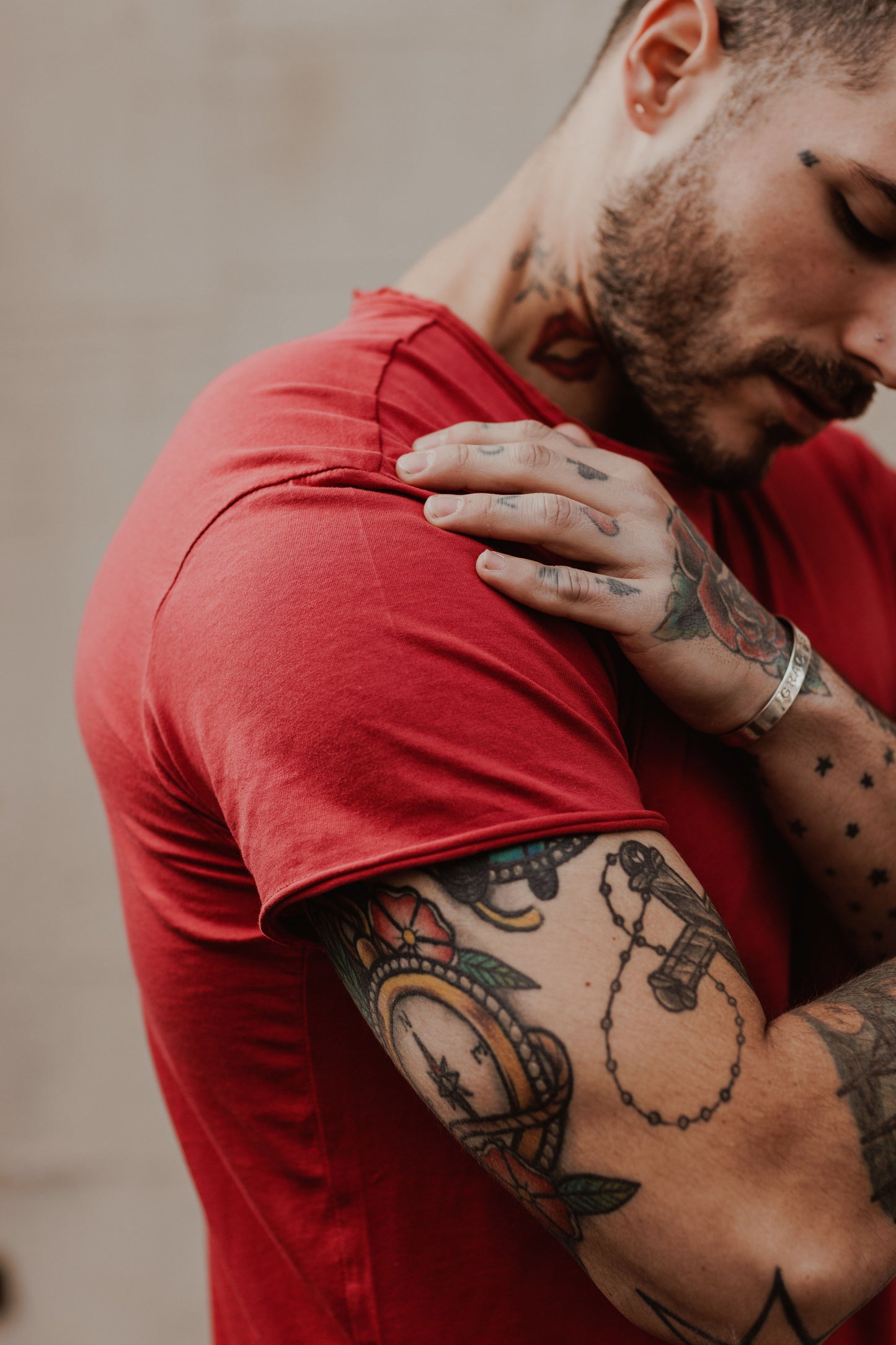 Polera Raw