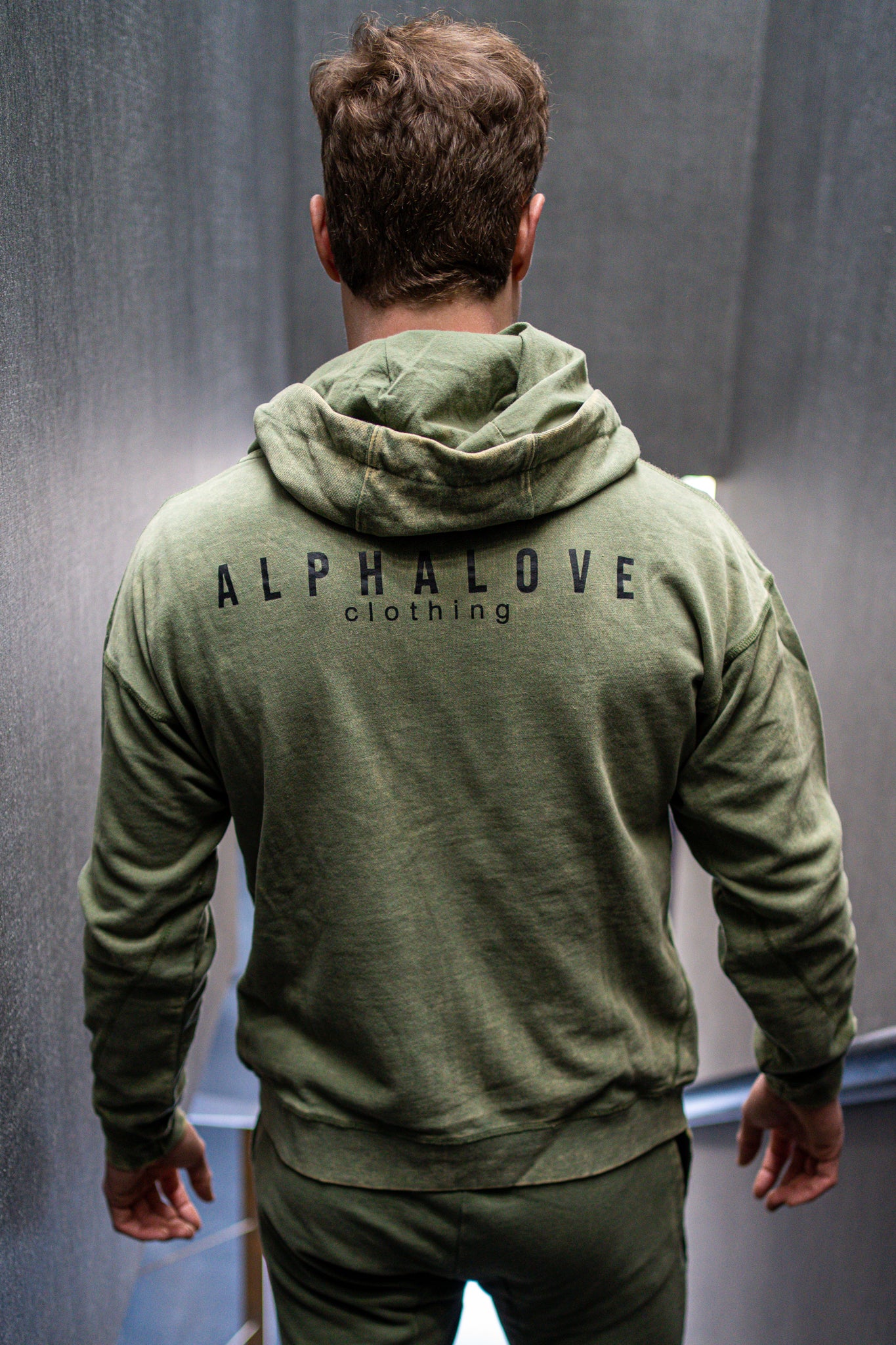 Poleron Alpha