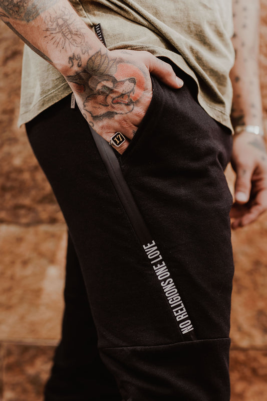 ALPHA JOGGER